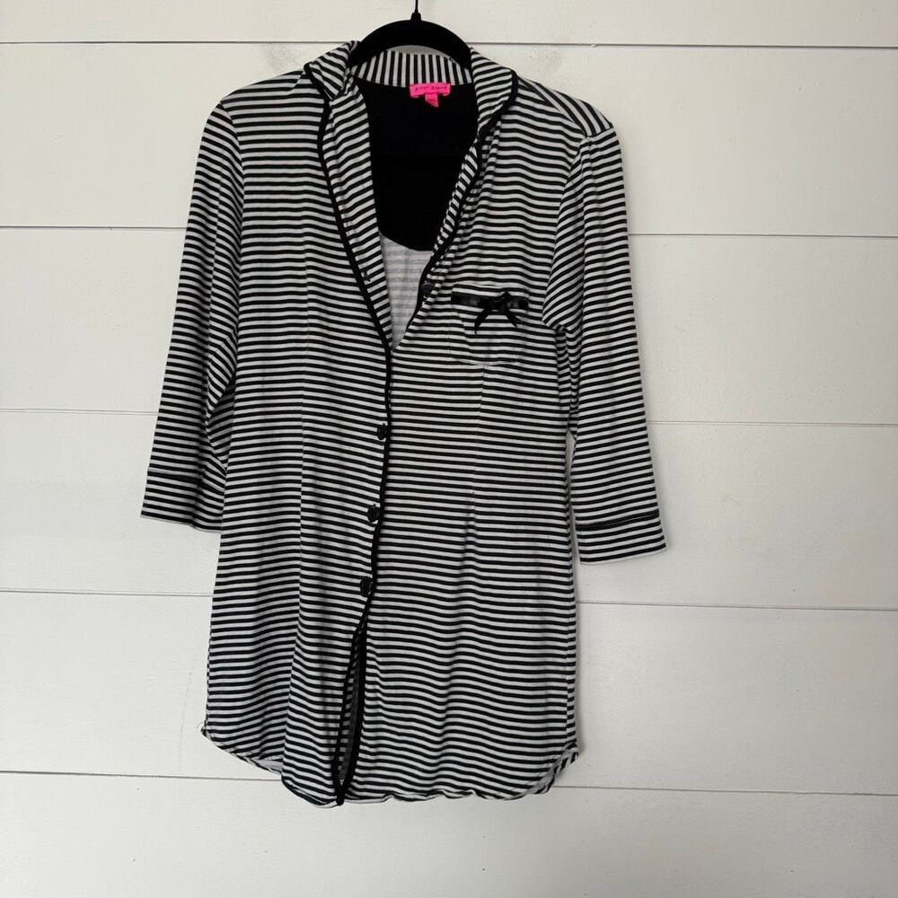 Betsey Johnson Women’s Medium Black White Striped Sleep Dress Shirt
